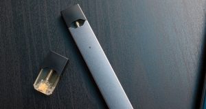 Juul e-cigarette