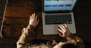 Vape ad on student app