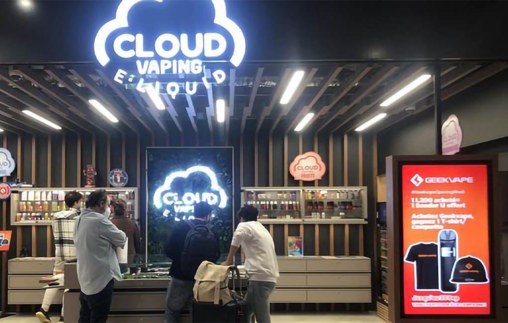 Geekvape Collaborates with Cloud Vaping in Paris: Feel the Deepest Love ever