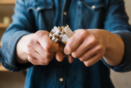 مكافحة التدخين