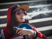 The Persistent Myth of a Youth Vaping Epidemic, and the Cost of Overreaction نيوزيلندا : استخدام السجائر الإلكترونية لدى الشباب
