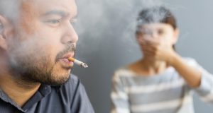 التدخين السلبي