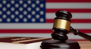 غياب القوانين والتشريعات