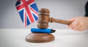 المملكة المتحدة ستحظر السجائر الإلكترونية التي تُستخدم لمرة واحدة