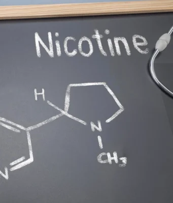 النيكوتين : أداة إدمان أم طريقة علاج؟