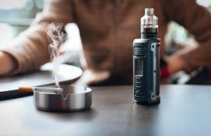 The UK’s Vape Ban Debate Intensifies: Experts List the Multiple Ways in Which it Will Likely Backfire لماذا تُعاقَب أدوات الإقلاع - الفيب